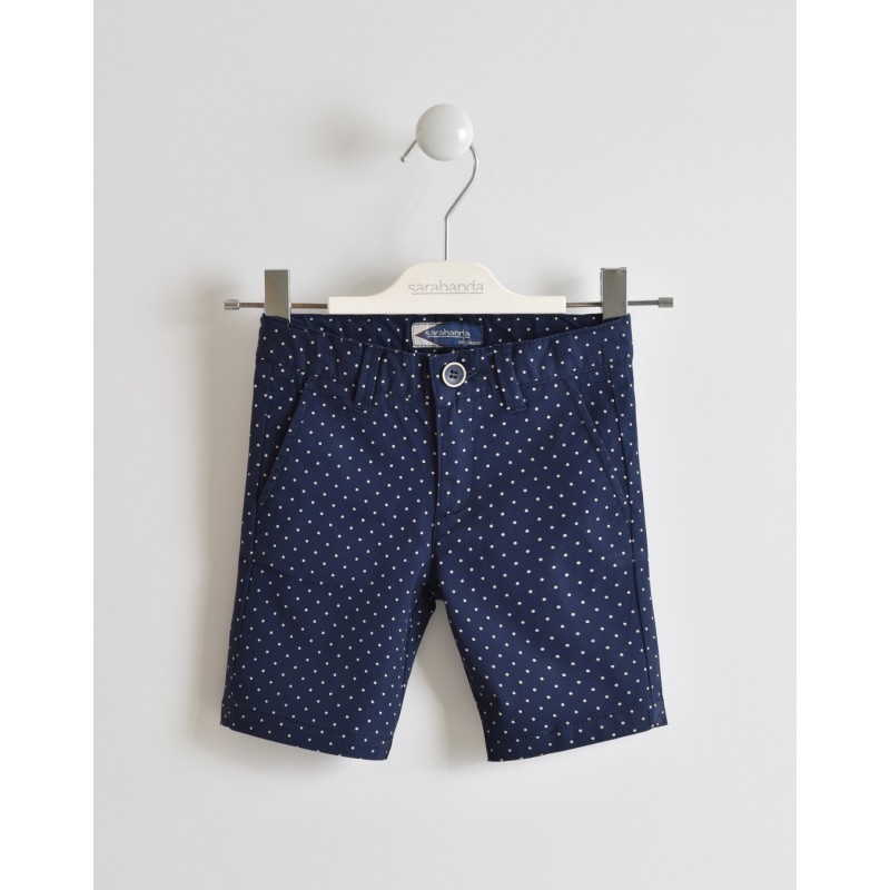 Elegante Bermuda Sarabanda slim fit in twill stretch in due varianti colore per bambino da 3 a 7 anni Elegante Bermuda Sarabanda slim fit in twill stretch in due varianti colore per bambino da 3 a 7 anni